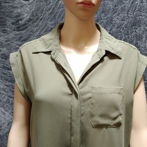 Japna button down blouse size L